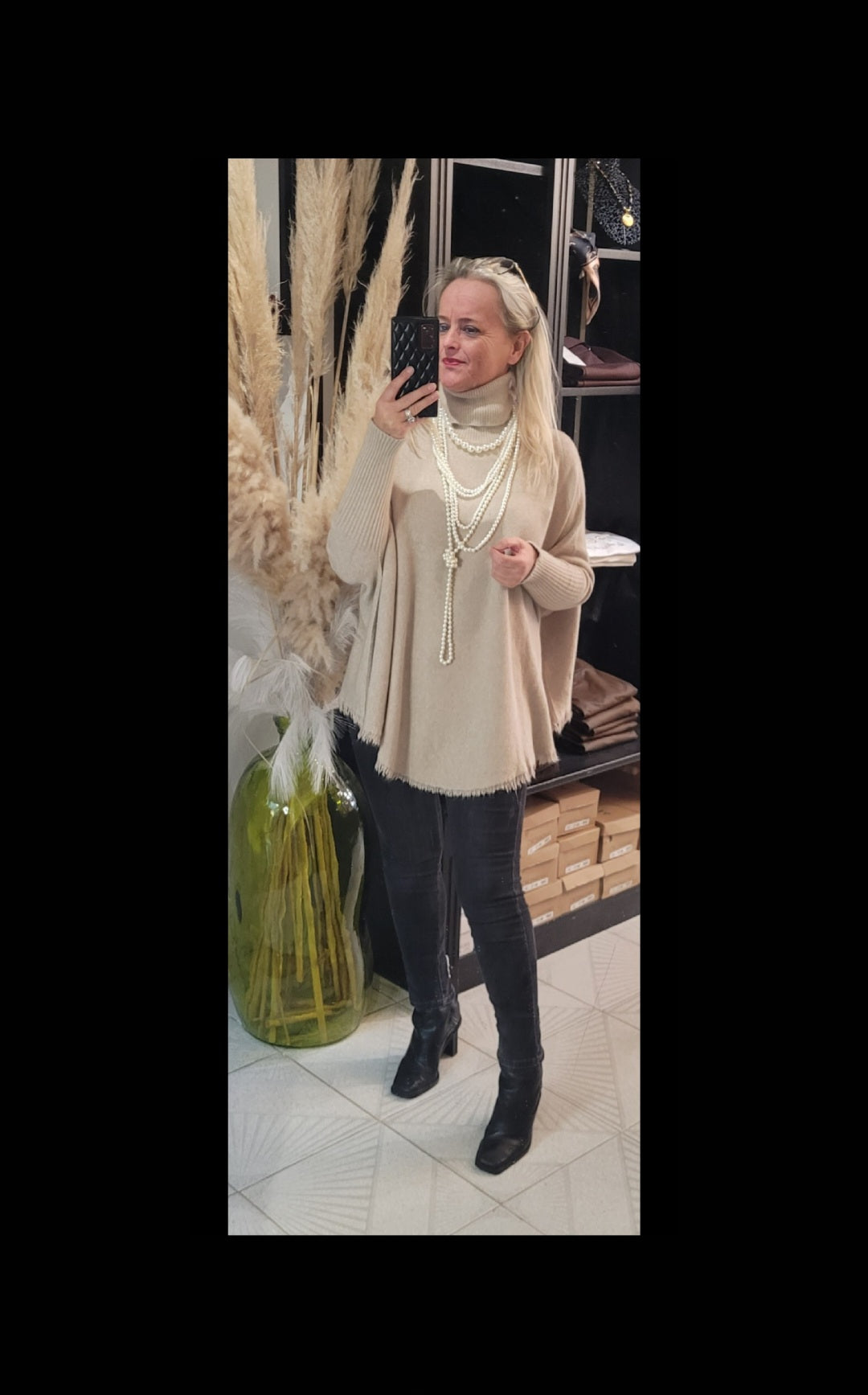 Pull Clémentine Col Roulé à Franges