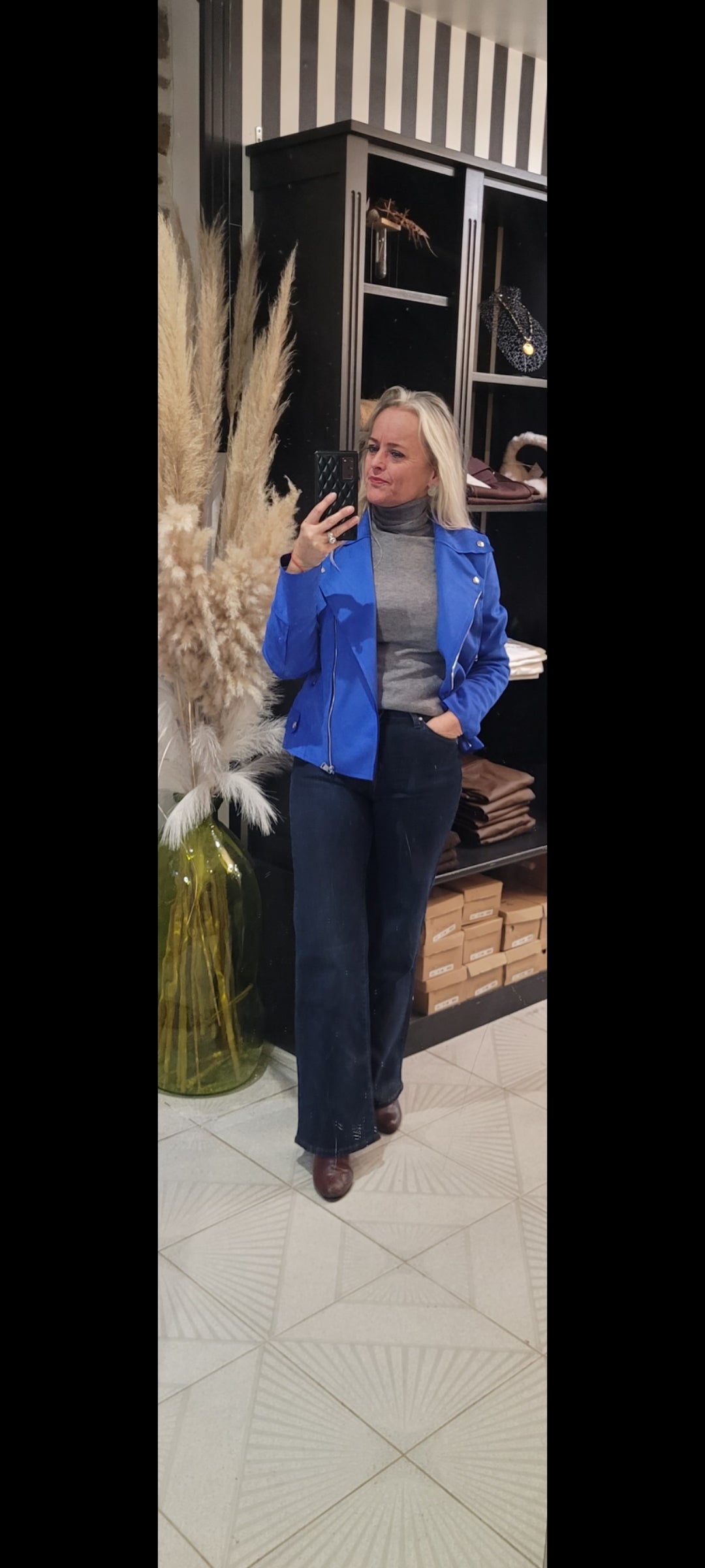 Perfecto Eugénie Suédine Bleu Roi