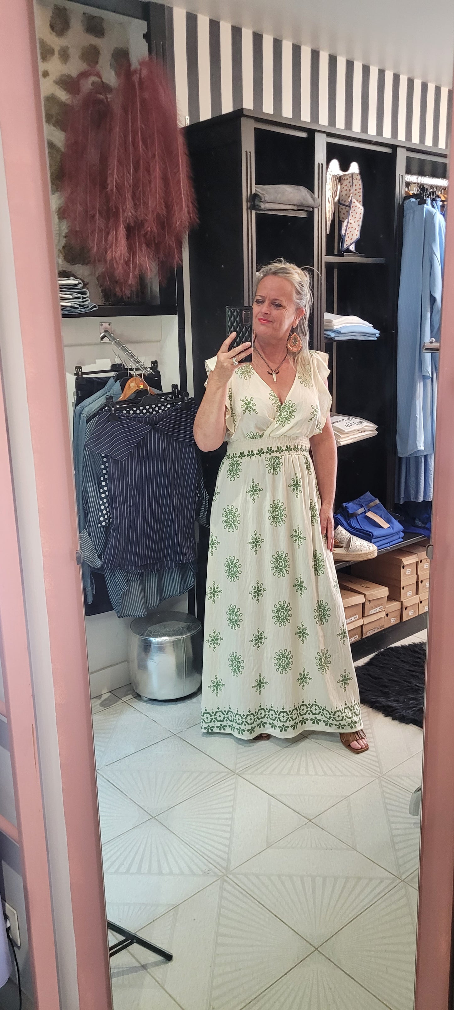 Robe Stella